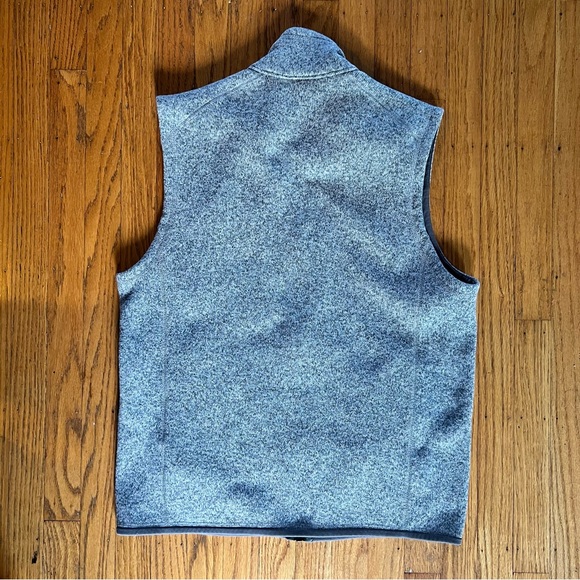 Patagonia Grey Medium Fleece Vest - Picture 3 of 3